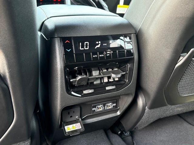 2026 Jeep Grand Cherokee GRAND CHEROKEE L LAREDO X 4X2