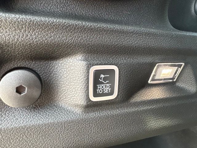 2026 Jeep Grand Cherokee GRAND CHEROKEE L LAREDO X 4X2