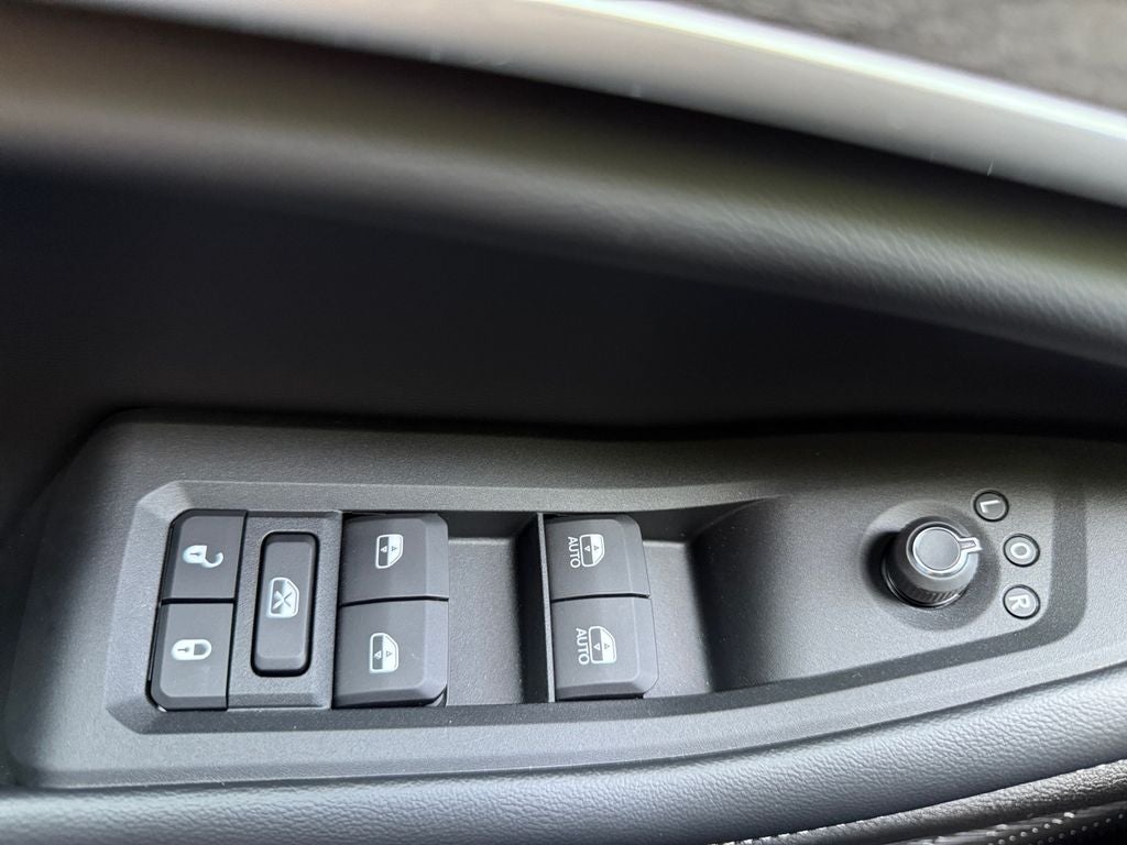 2025 Jeep Grand Cherokee GRAND CHEROKEE L LIMITED 4X2