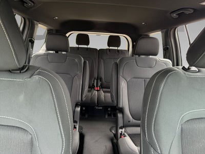 2025 Jeep Grand Cherokee GRAND CHEROKEE L LAREDO X 4X4