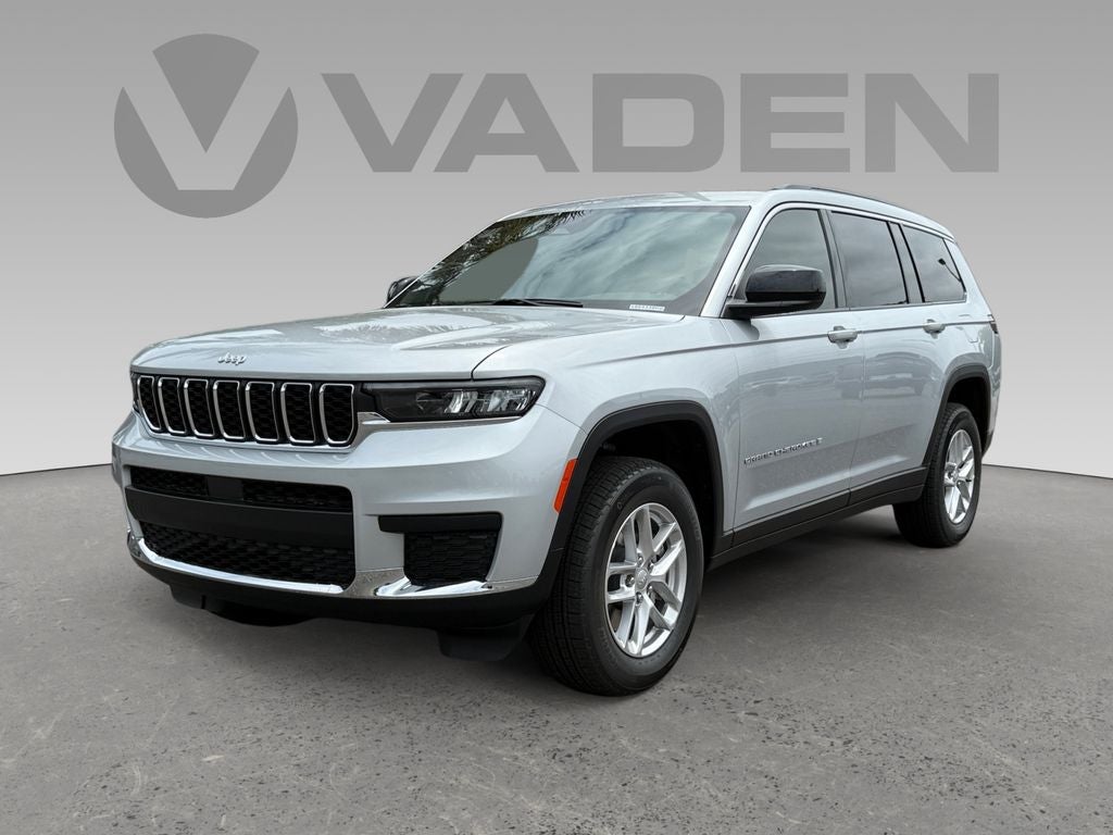 2025 Jeep Grand Cherokee GRAND CHEROKEE L LAREDO X 4X4
