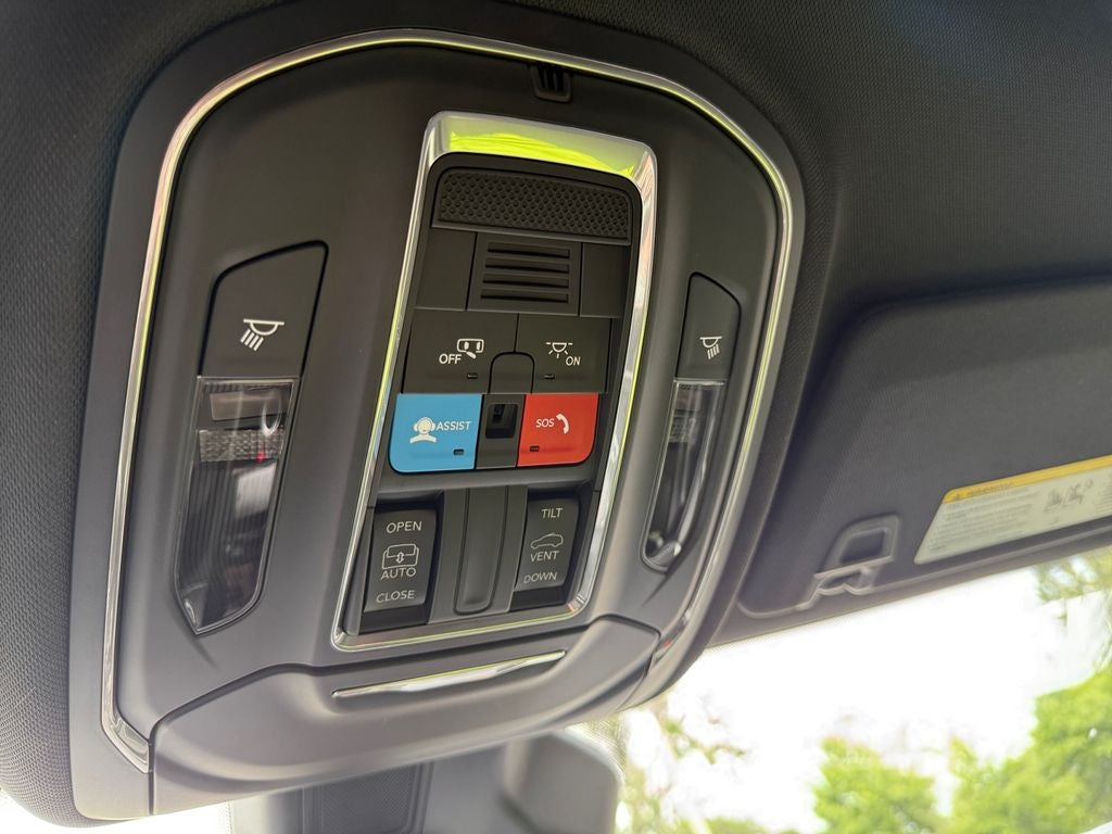 2025 Jeep Grand Cherokee GRAND CHEROKEE L LAREDO X 4X4