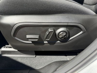 2025 Jeep Grand Cherokee GRAND CHEROKEE L LAREDO 4X4