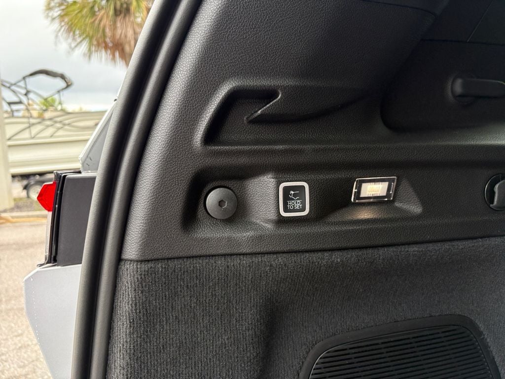 2025 Jeep Grand Cherokee GRAND CHEROKEE L OVERLAND 4X4