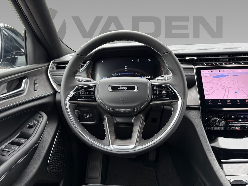 2025 Jeep Grand Cherokee GRAND CHEROKEE L OVERLAND 4X4