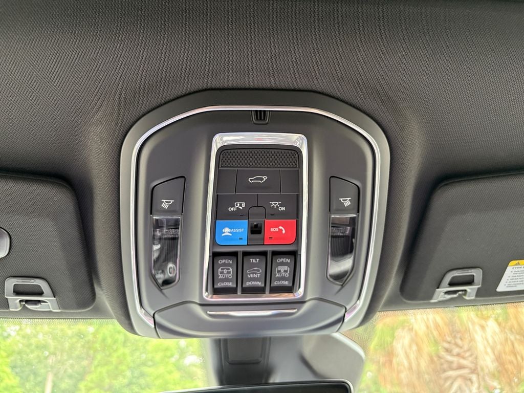 2025 Jeep Grand Cherokee GRAND CHEROKEE L OVERLAND 4X4