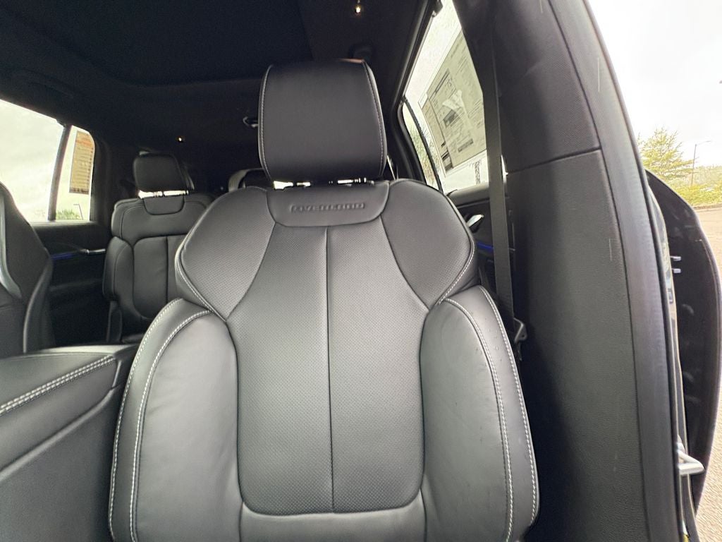 2025 Jeep Grand Cherokee GRAND CHEROKEE L OVERLAND 4X4