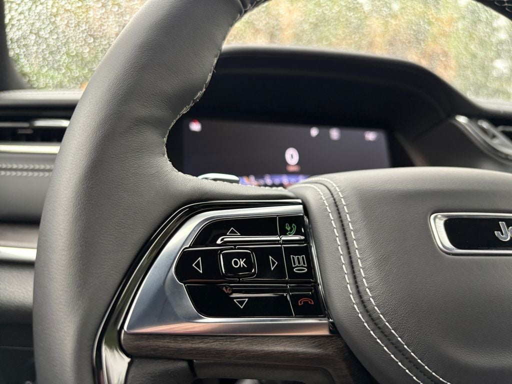 2025 Jeep Grand Cherokee GRAND CHEROKEE L OVERLAND 4X4