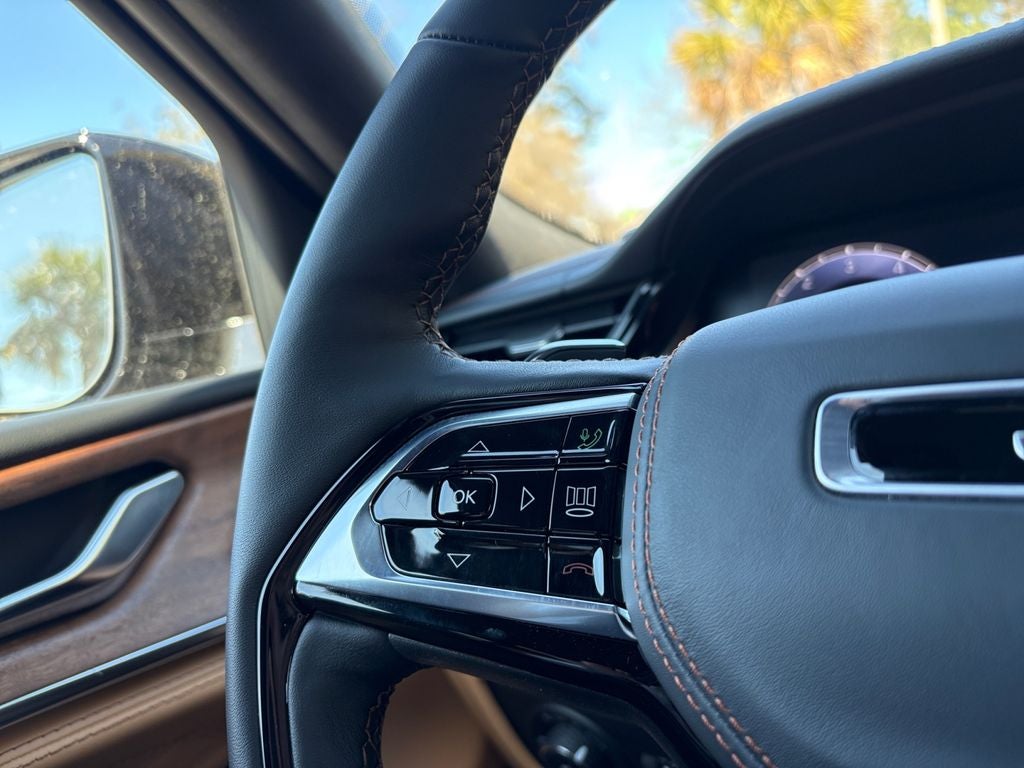 2026 Jeep Grand Cherokee GRAND CHEROKEE L SUMMIT 4X4