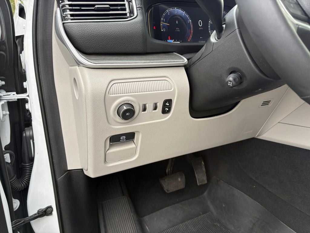 2024 Jeep Wagoneer Series II 4x2