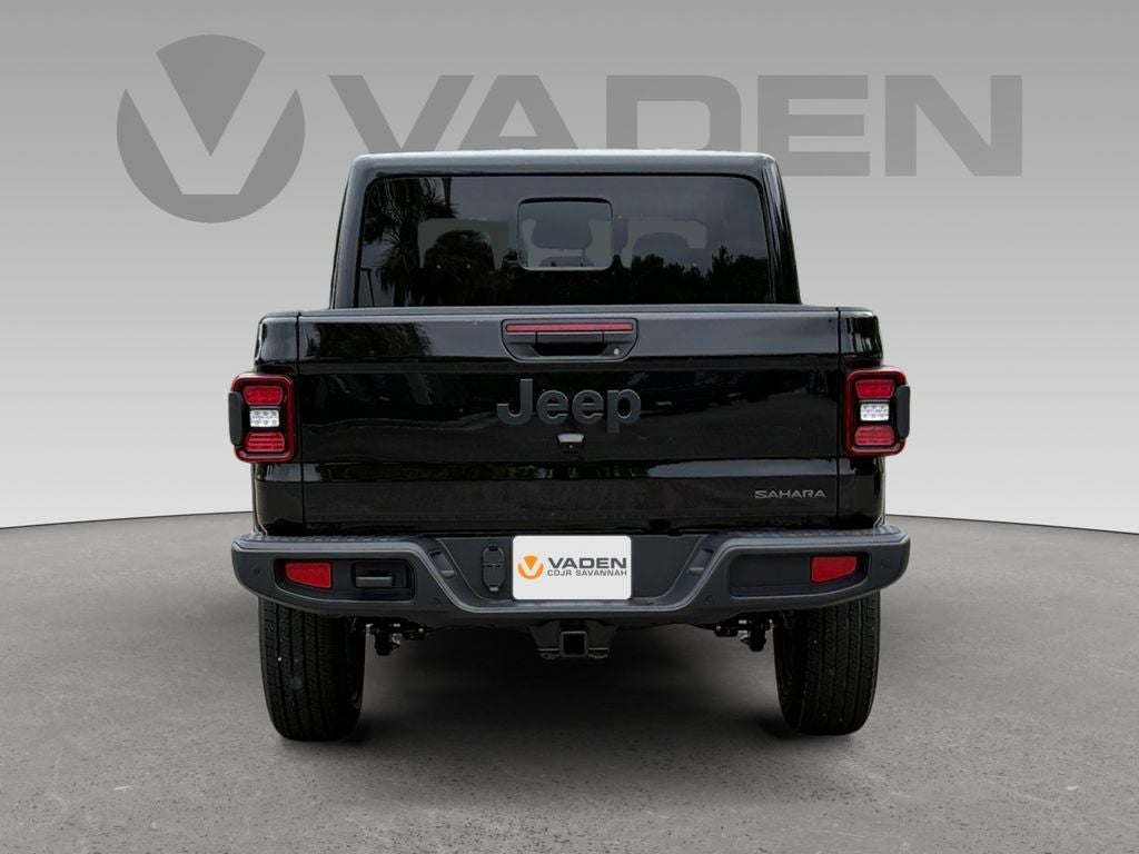 2026 Jeep Gladiator GLADIATOR SAHARA 4X4