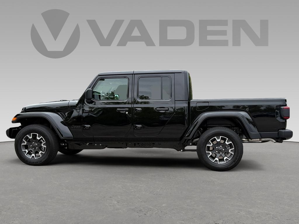 2026 Jeep Gladiator GLADIATOR SAHARA 4X4