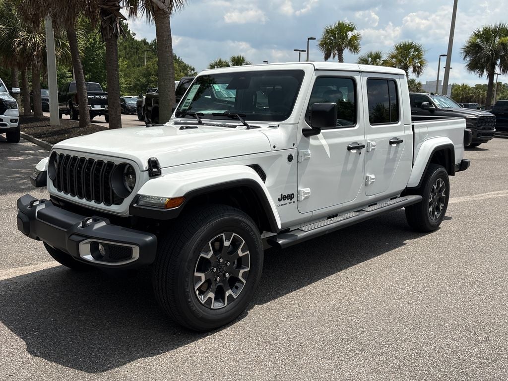 2026 Jeep Gladiator GLADIATOR SAHARA 4X4