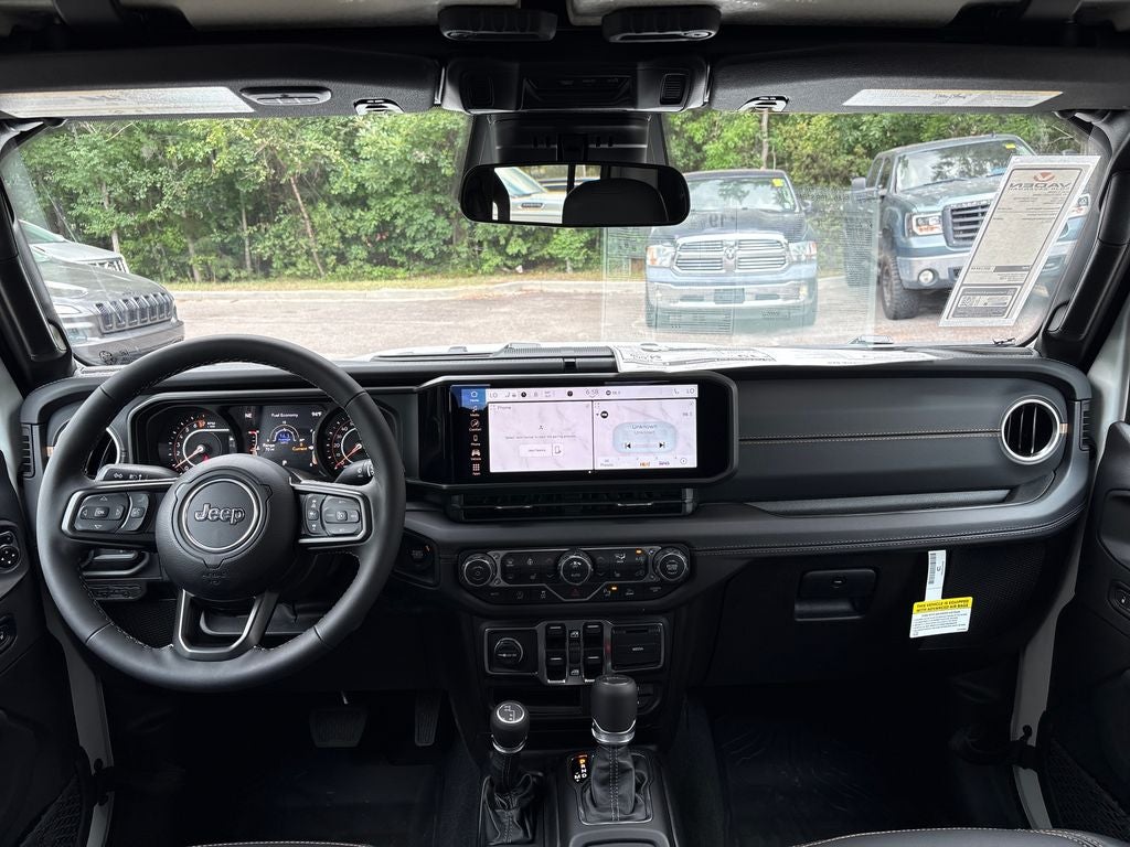 2026 Jeep Gladiator GLADIATOR SAHARA 4X4