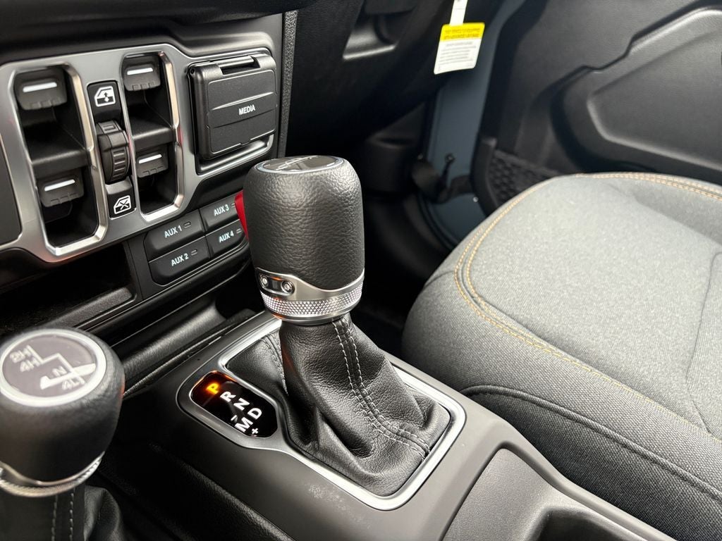 2026 Jeep Gladiator GLADIATOR SPORT S 4X4