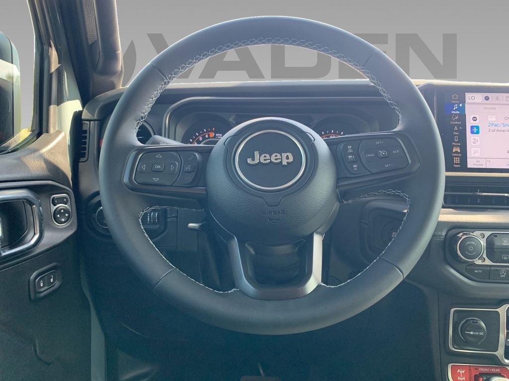 2025 Jeep Gladiator GLADIATOR RUBICON 4X4