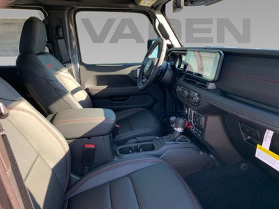 2025 Jeep Gladiator GLADIATOR RUBICON 4X4