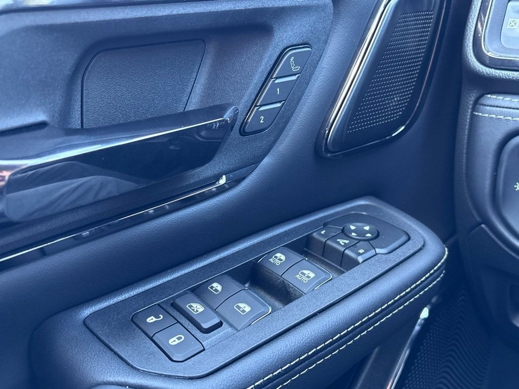 2027 RAM Ram 1500 RAM 1500 LIMITED CREW CAB 4X4 5'7' BOX