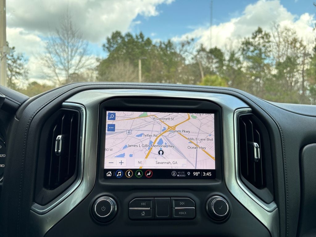 2021 Chevrolet Silverado 1500 4WD Crew Cab Short Bed LTZ