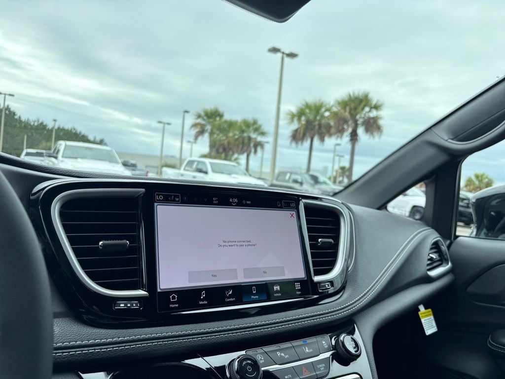 2026 Chrysler Pacifica PACIFICA SELECT