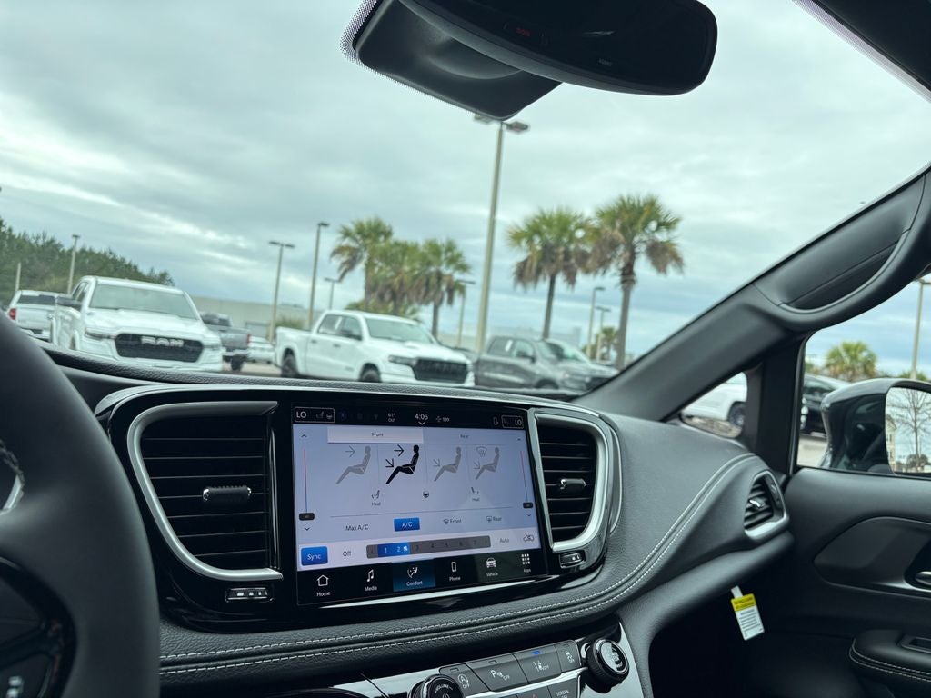 2026 Chrysler Pacifica PACIFICA SELECT