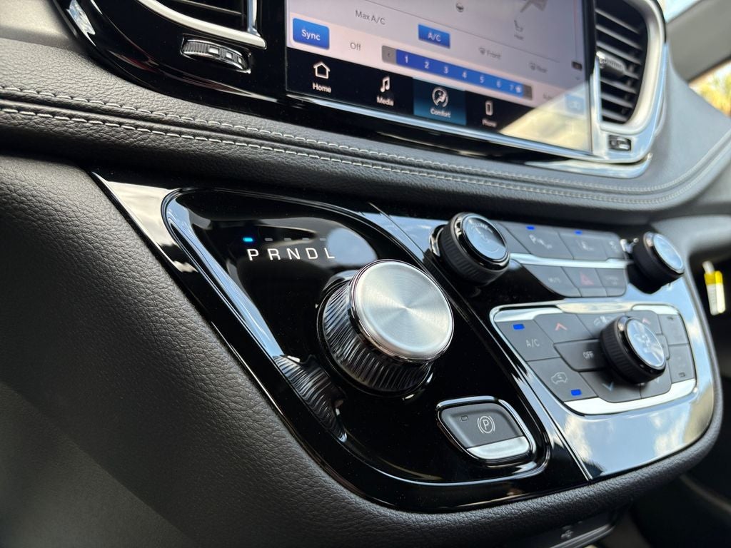 2026 Chrysler Pacifica PACIFICA SELECT