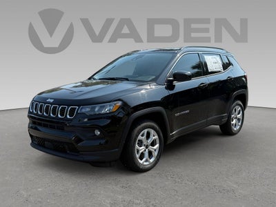 2025 Jeep Compass COMPASS LATITUDE 4X4