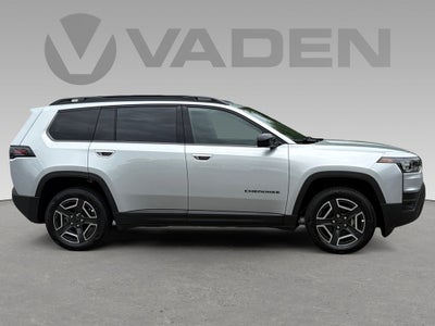 2026 Jeep Cherokee CHEROKEE LAREDO 4X4