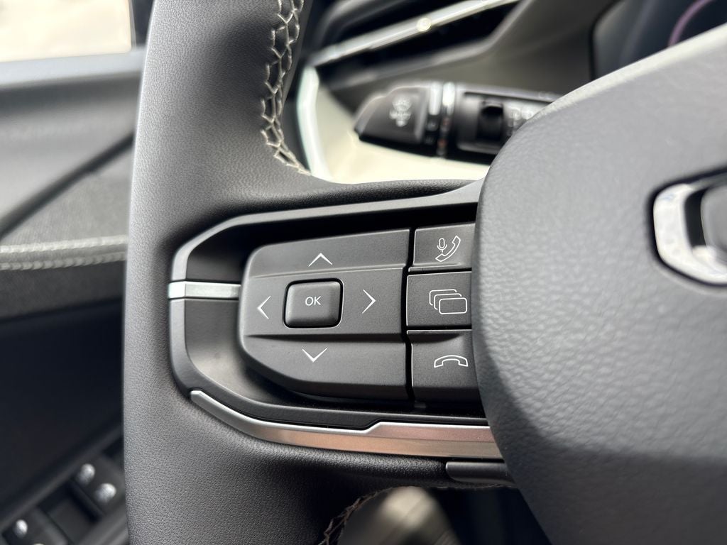 2026 Jeep Cherokee CHEROKEE LAREDO 4X4