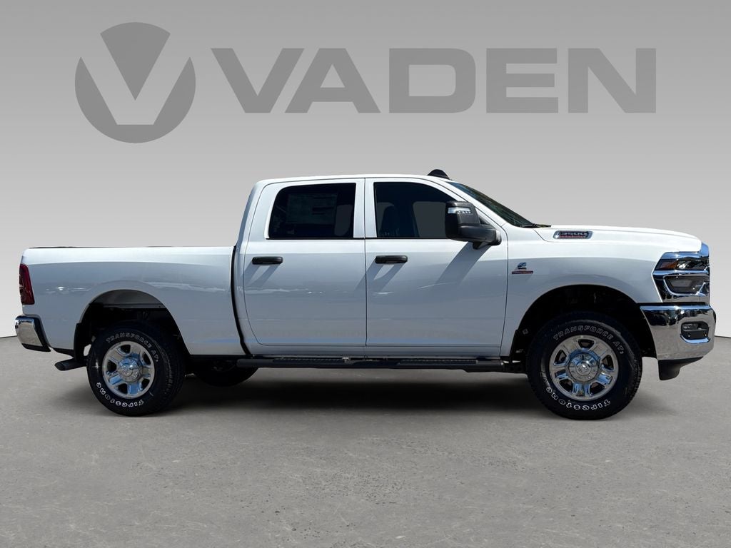 2026 RAM Ram 3500 RAM 3500 TRADESMAN CREW CAB 4X4 6'4' BOX