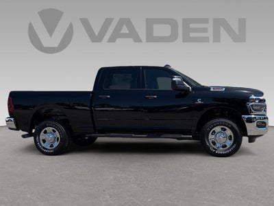 2026 RAM Ram 3500 RAM 3500 TRADESMAN CREW CAB 4X4 6'4' BOX