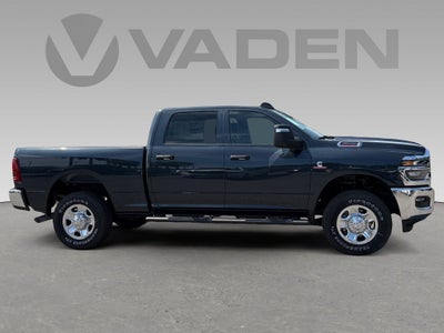 2026 RAM Ram 3500 RAM 3500 TRADESMAN CREW CAB 4X4 6'4' BOX