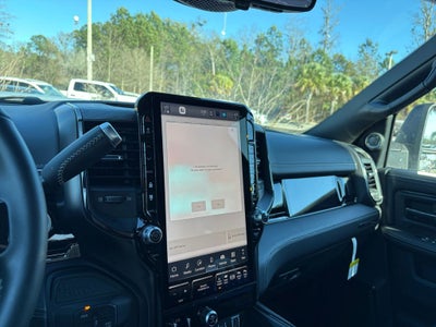 2026 RAM Ram 3500 RAM 3500 LIMITED CREW CAB 4X4 6'4' BOX