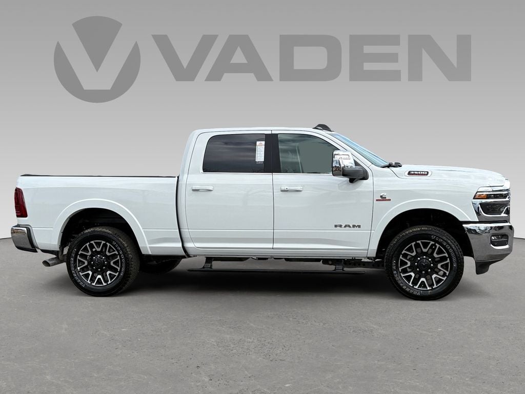 2026 RAM Ram 3500 RAM 3500 LIMITED LONGHORN CREW CAB 4X4 6'4' BOX