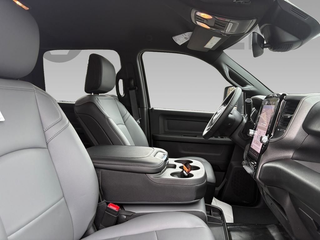 2026 RAM Ram 3500 RAM 3500 TRADESMAN CREW CAB 4X2 8' BOX