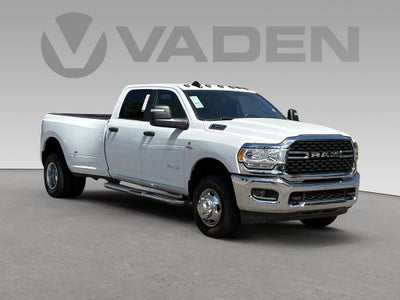 2024 RAM 3500 Big Horn Crew Cab 4x4 8' Box