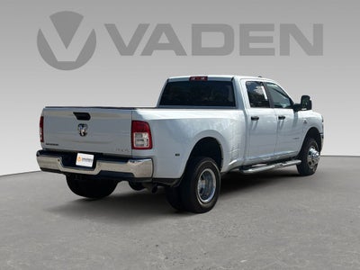 2024 RAM 3500 Big Horn Crew Cab 4x4 8' Box