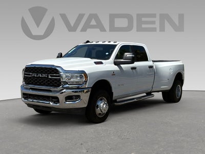 2024 RAM 3500 Big Horn Crew Cab 4x4 8' Box