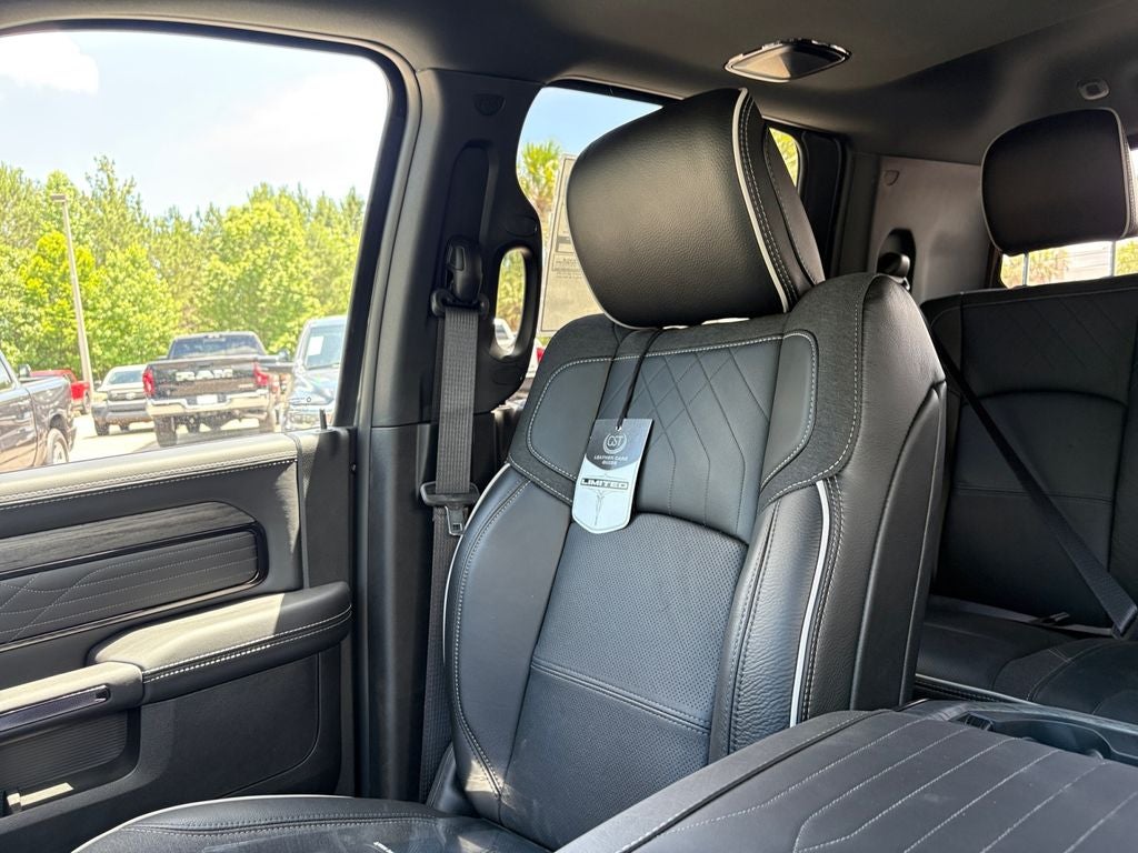 2026 RAM Ram 3500 RAM 3500 LIMITED MEGA CAB 4X4 6'4' BOX