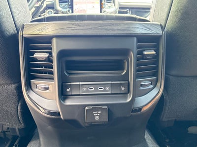 2026 RAM Ram 3500 RAM 3500 LIMITED MEGA CAB 4X4 6'4' BOX