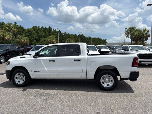 2026 RAM Ram 1500 RAM 1500 TRADESMAN CREW CAB 4X2 5'7' BOX