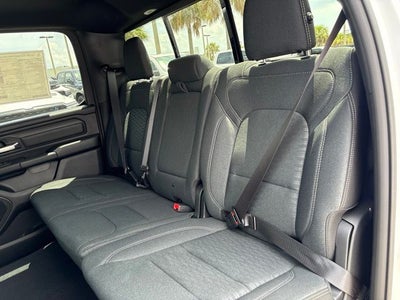 2026 RAM Ram 1500 RAM 1500 TRADESMAN CREW CAB 4X2 5'7' BOX