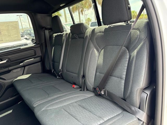 2026 RAM Ram 1500 RAM 1500 TRADESMAN CREW CAB 4X2 5'7' BOX