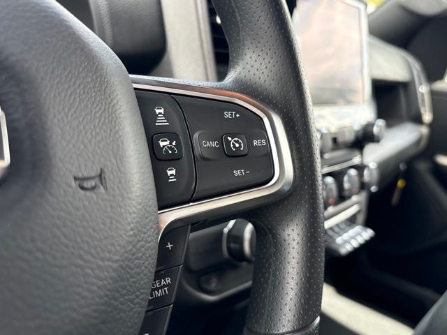 2026 RAM Ram 1500 RAM 1500 TRADESMAN CREW CAB 4X2 5'7' BOX