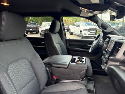 2026 RAM Ram 1500 RAM 1500 TRADESMAN CREW CAB 4X2 5'7' BOX
