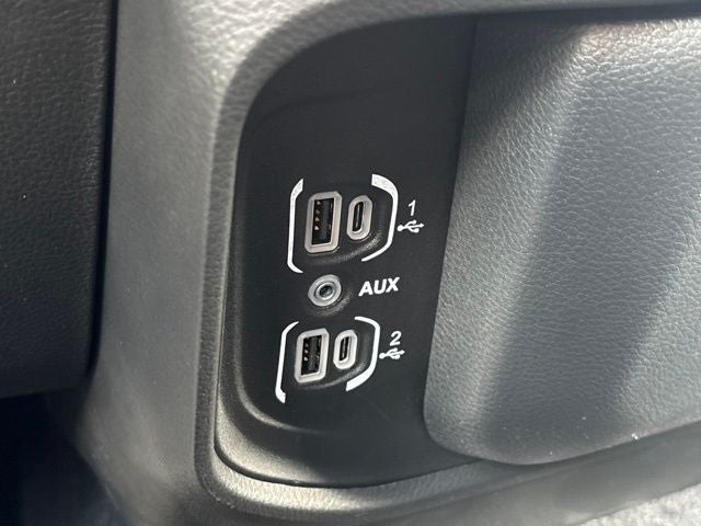 2026 RAM Ram 1500 RAM 1500 TRADESMAN CREW CAB 4X2 5'7' BOX