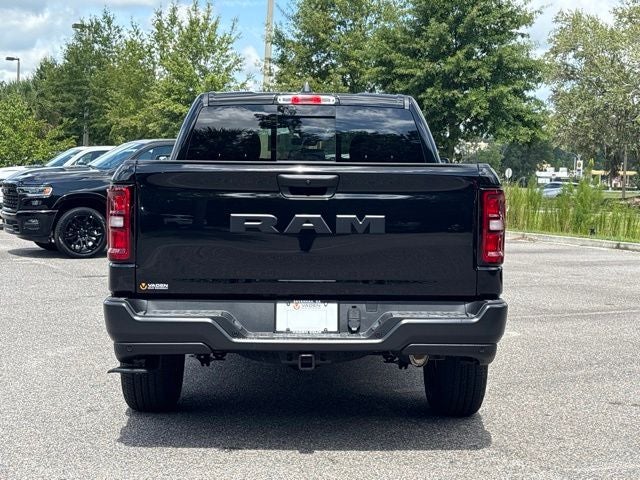 2026 RAM Ram 1500 RAM 1500 TRADESMAN CREW CAB 4X2 5'7' BOX