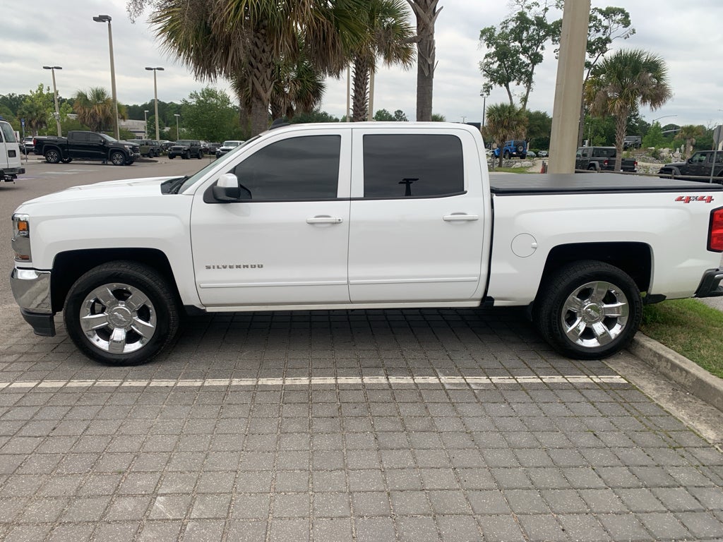 2018 Chevrolet Silverado LT
