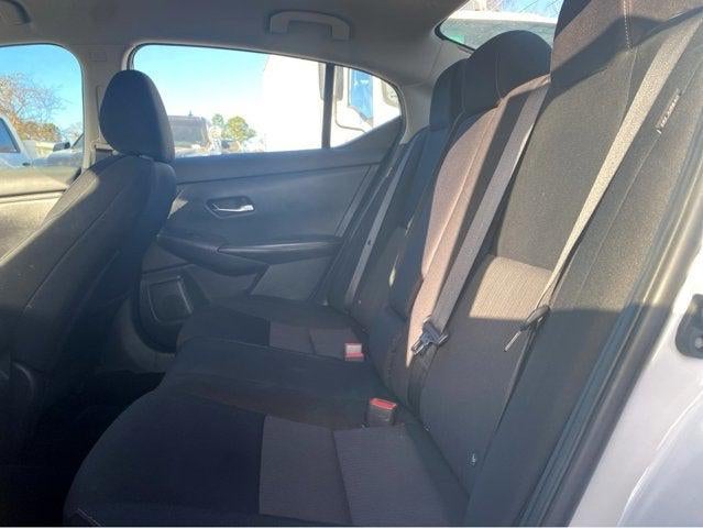 2022 Nissan Sentra SV Xtronic CVT