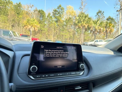 2025 Nissan Rogue SV FWD